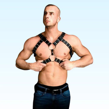Military Chest Harness: Command Attention with Style
